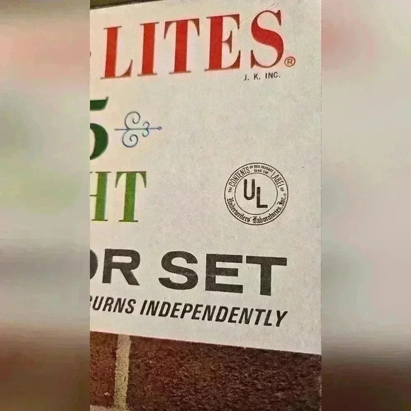 Holly Lites 2 boxes of 25 Light Outdoor Light Set Glass Multicolored bulbs Vtg - Picture 8 of 8